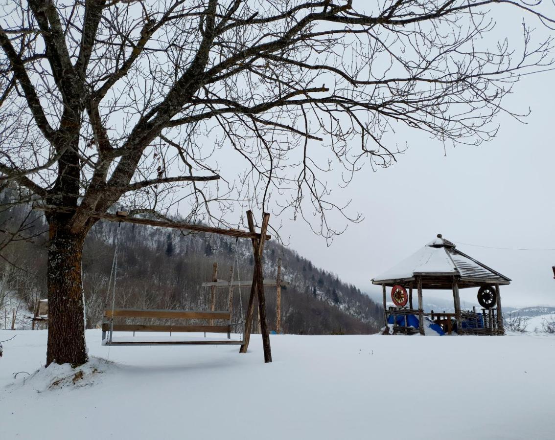 Log Cabin Uvac Nova Varoš Екстериор снимка