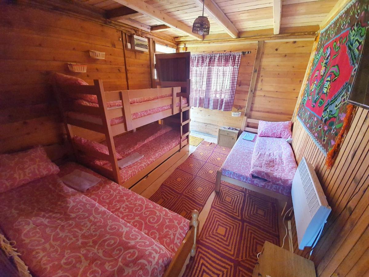 Log Cabin Uvac Nova Varoš Екстериор снимка