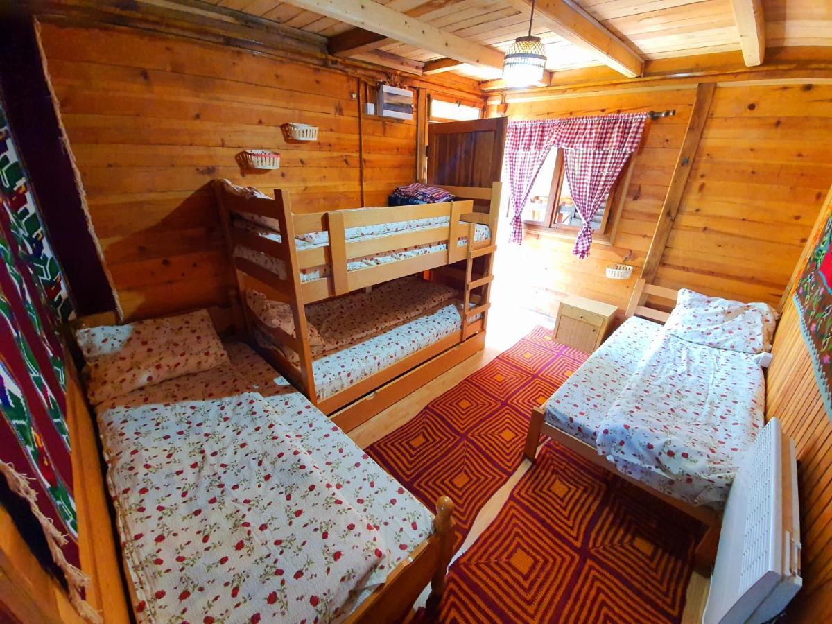 Log Cabin Uvac Nova Varoš Екстериор снимка
